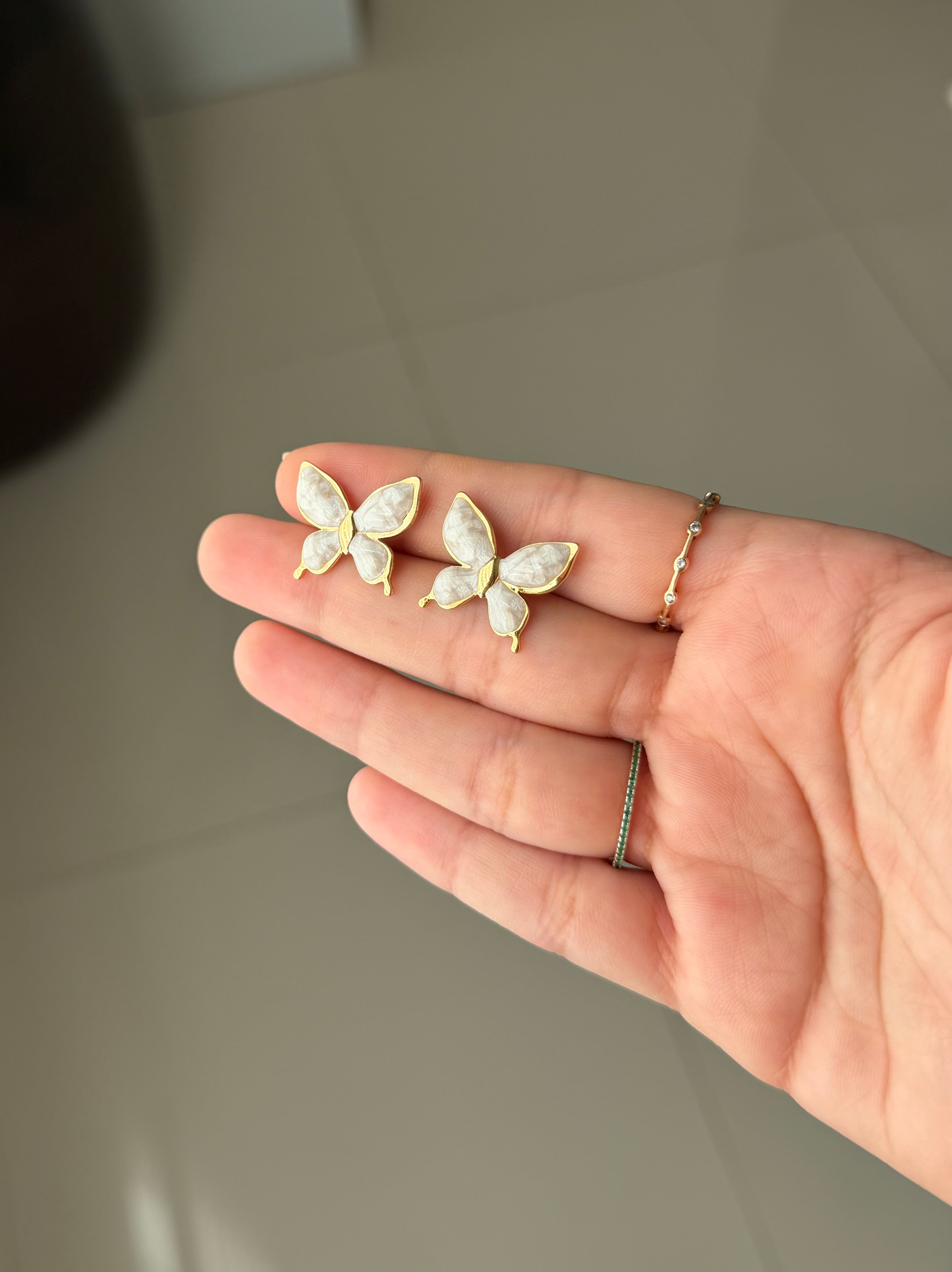 Aretes mariposa