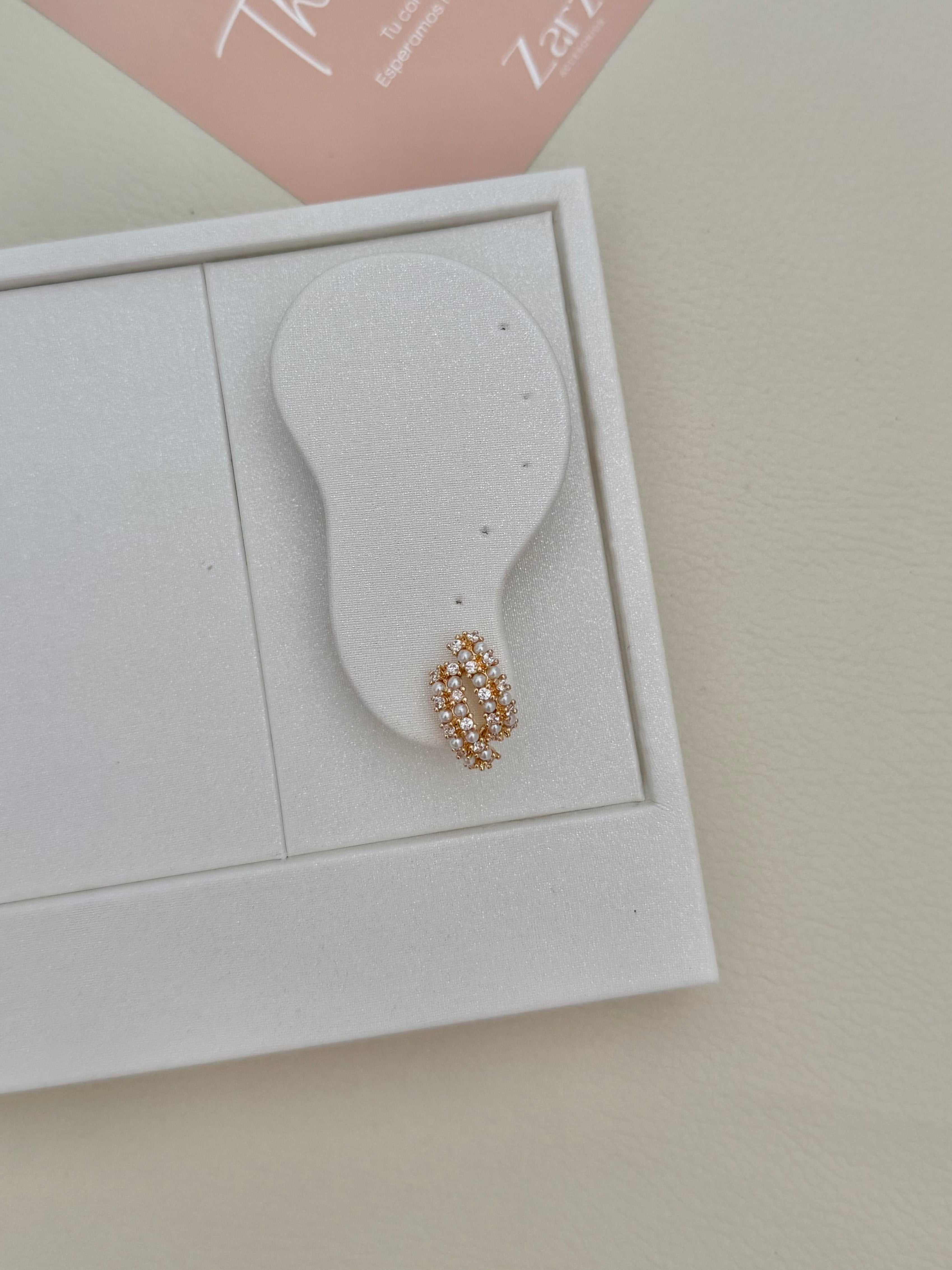 Aretes con mini perlitas